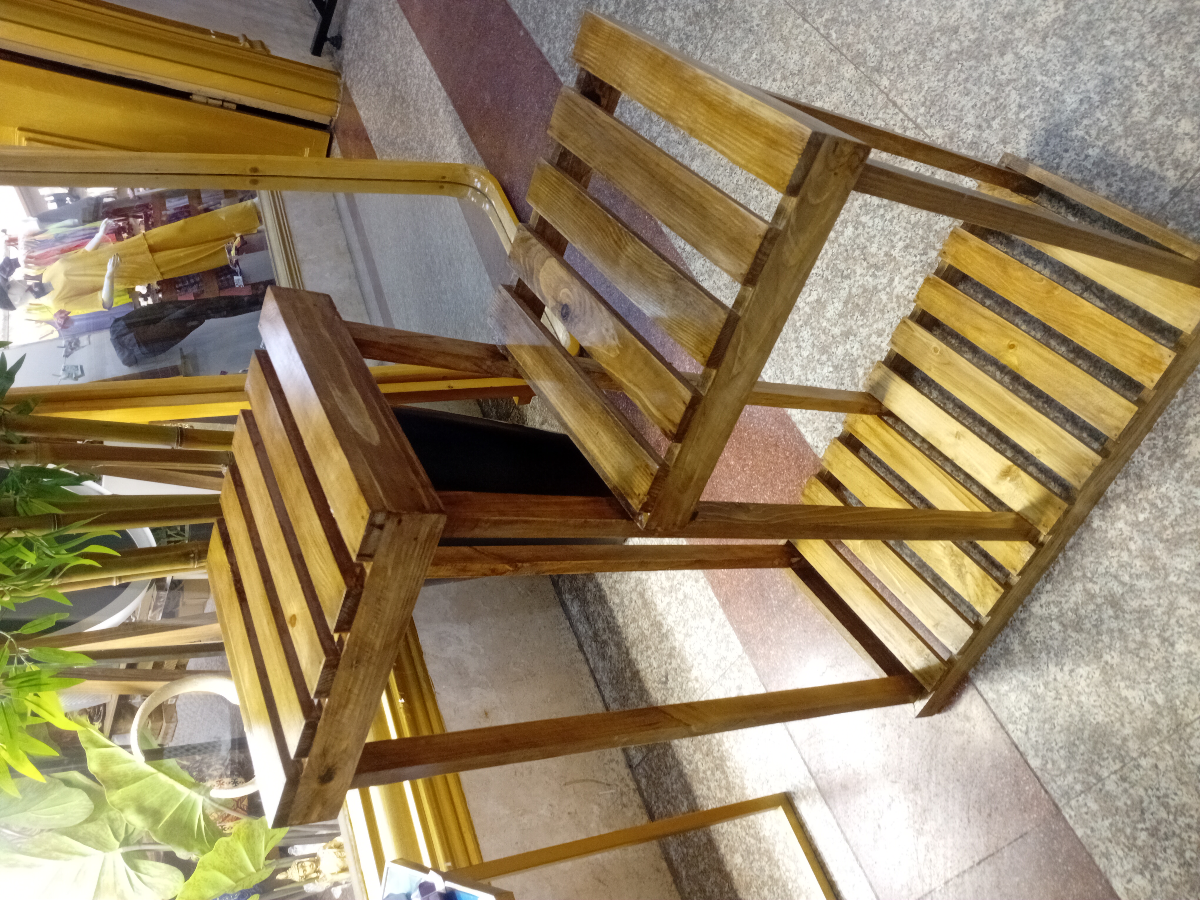 خریدپایه گلدان،چوب نراد روسی